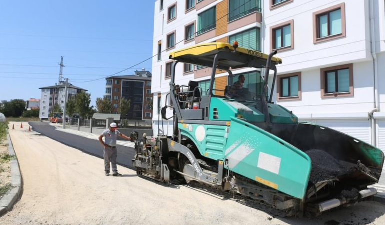 Bolu Belediyesi’nde asfalt çalışmaları tam gaz