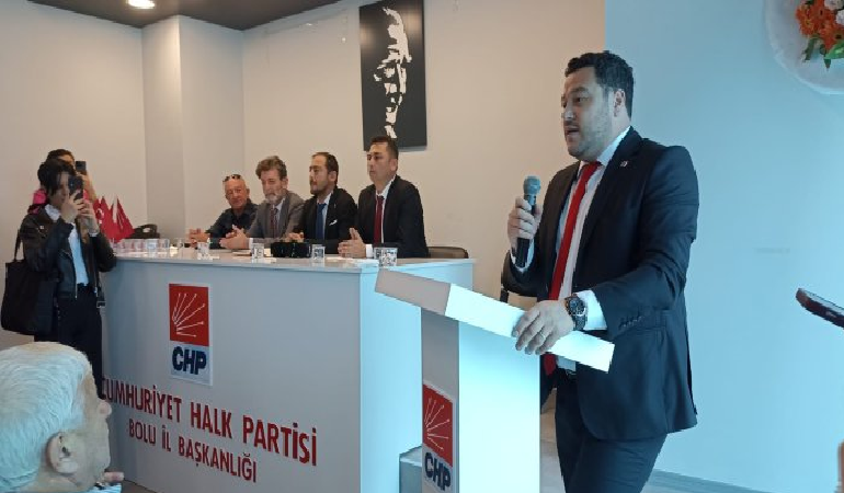 CHP’de Tahsin Mert Karagöz İl başkanlığı için adaylığını açıkladı